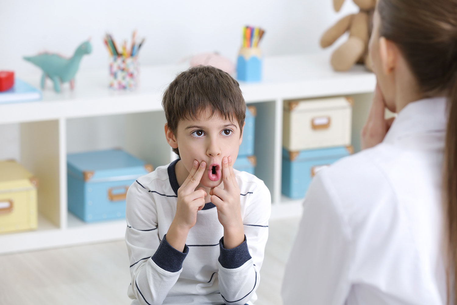 speech therapy little boy